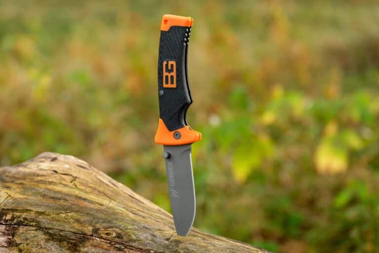 What is an EDC knife