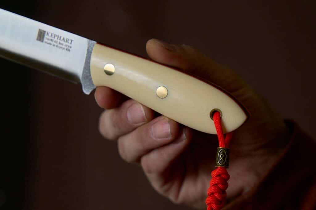Micarta vs G10