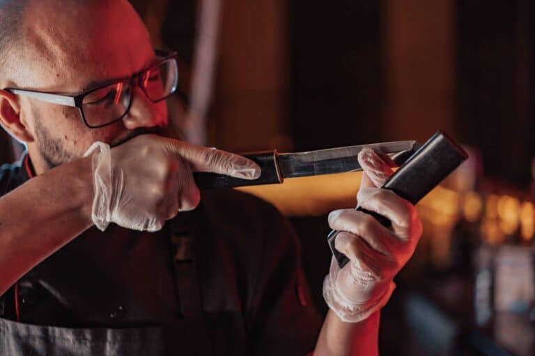 how to test knife sharpness